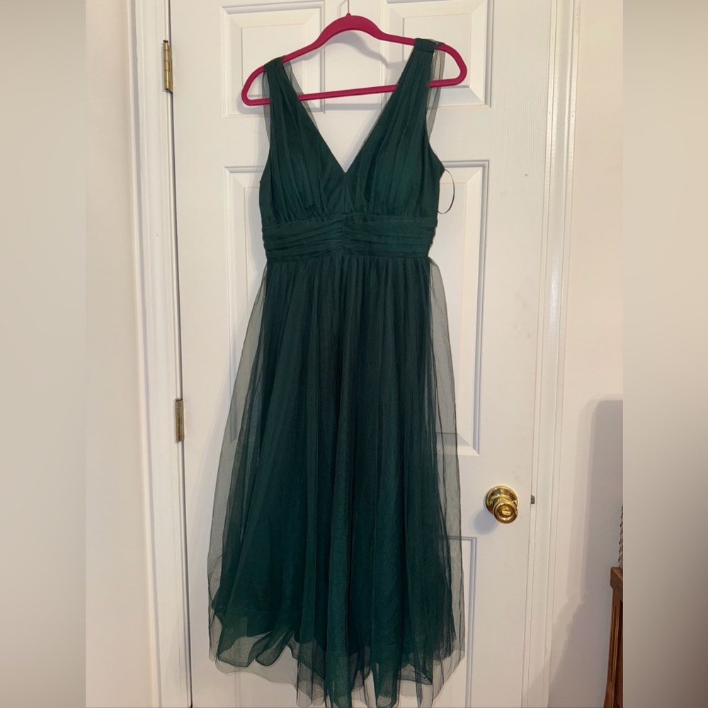 LUXXEL Green Tule Midi dress Size M